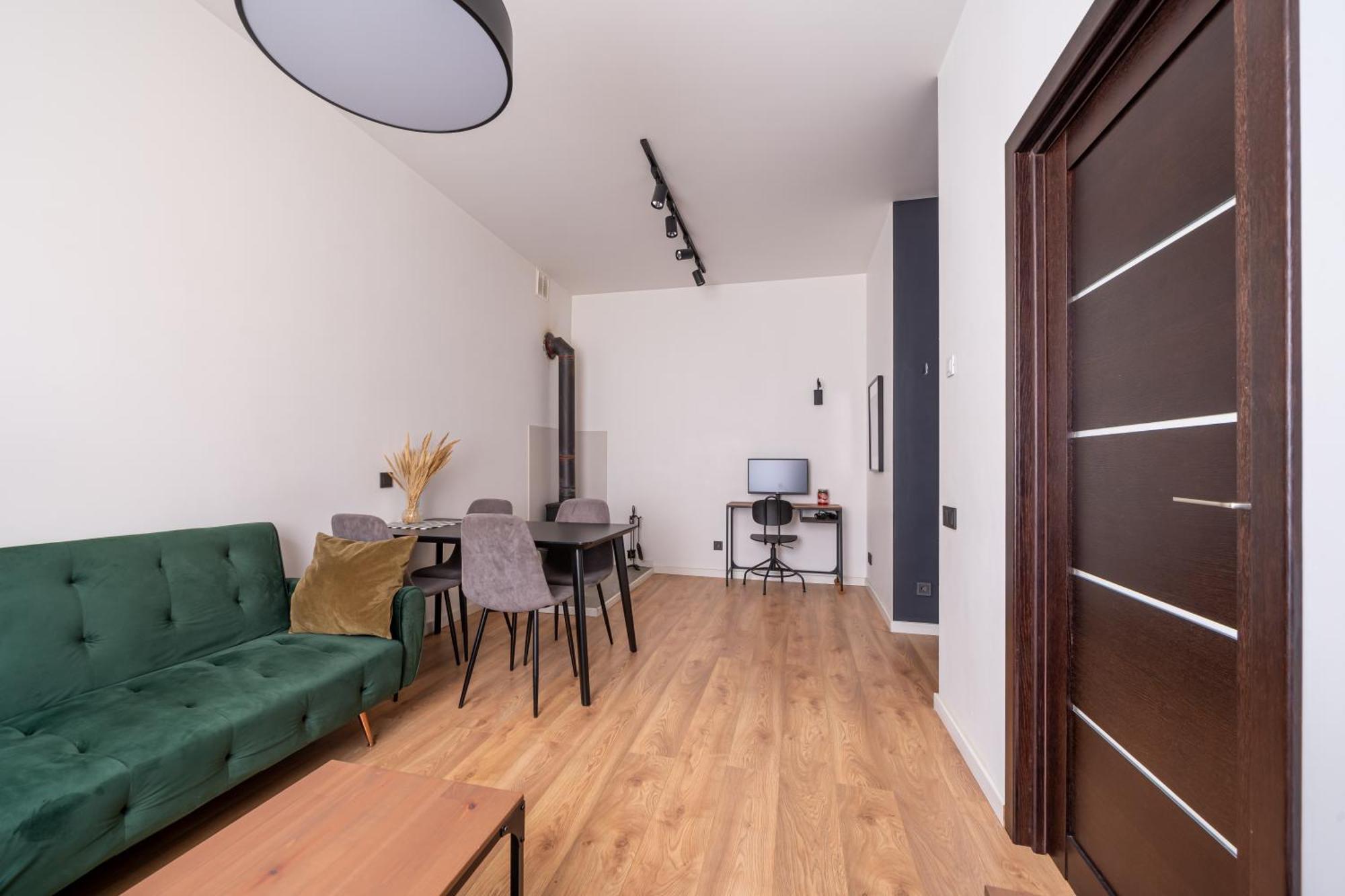 Lienes Iela Gem 1Br Apartment With Fireplace In Historic Unesco Center 里加 外观 照片